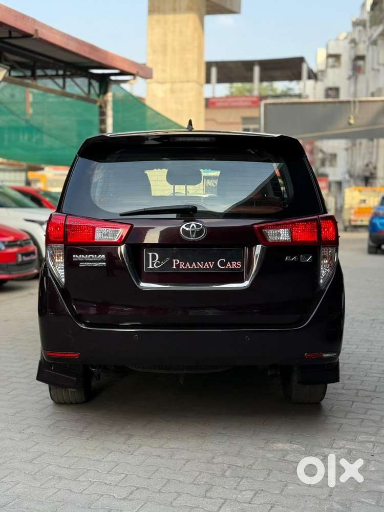 Toyota Innova Crysta