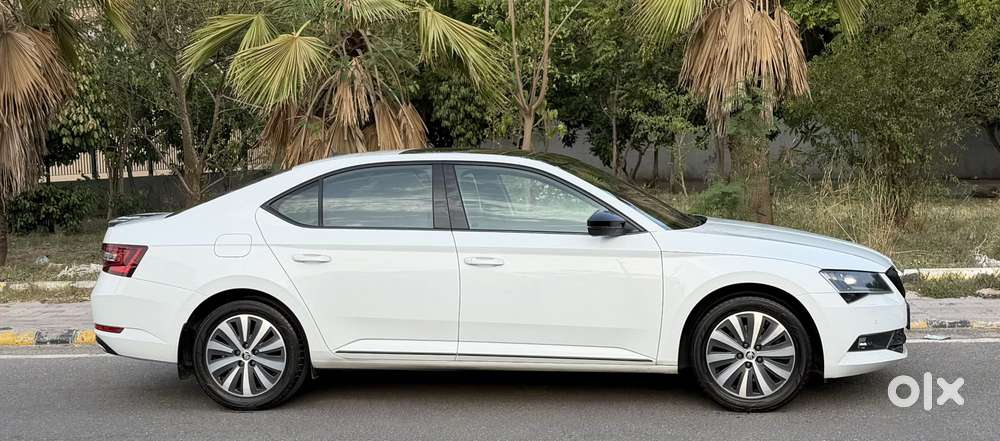 Skoda Superb Sportline 1.8, 2019, Petrol