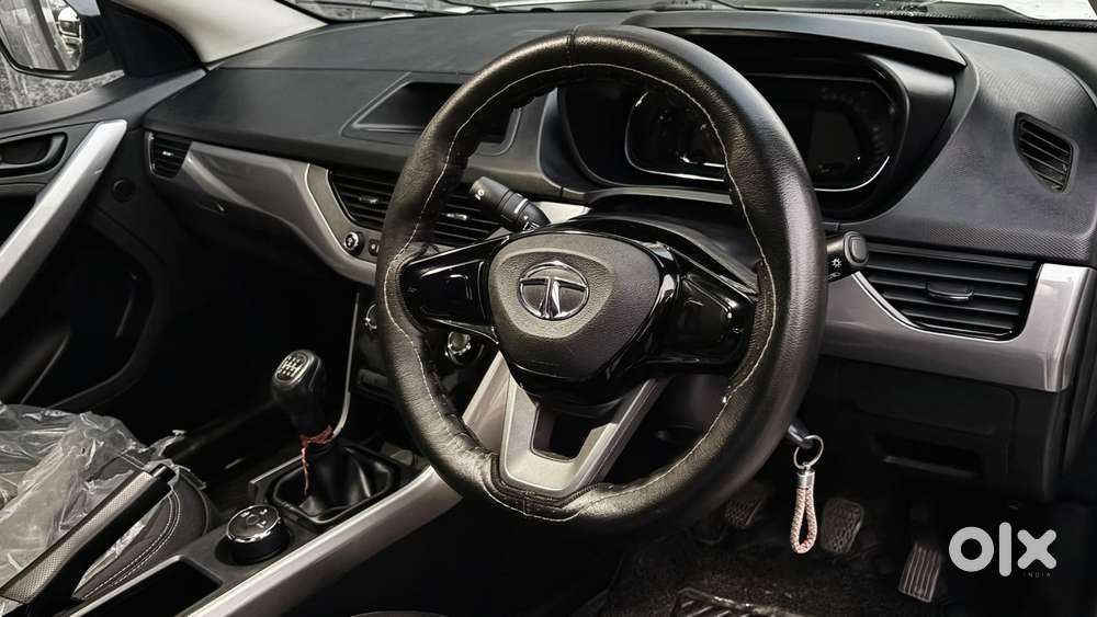 Tata Nexon 1.5 Revotorq Xm (s), 2022, Diesel