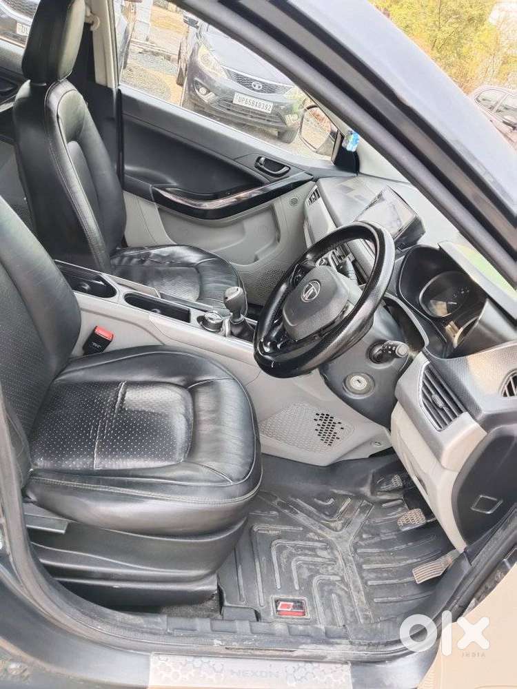 Tata Nexon 1.5 Revotorq Xt, 2018, Diesel