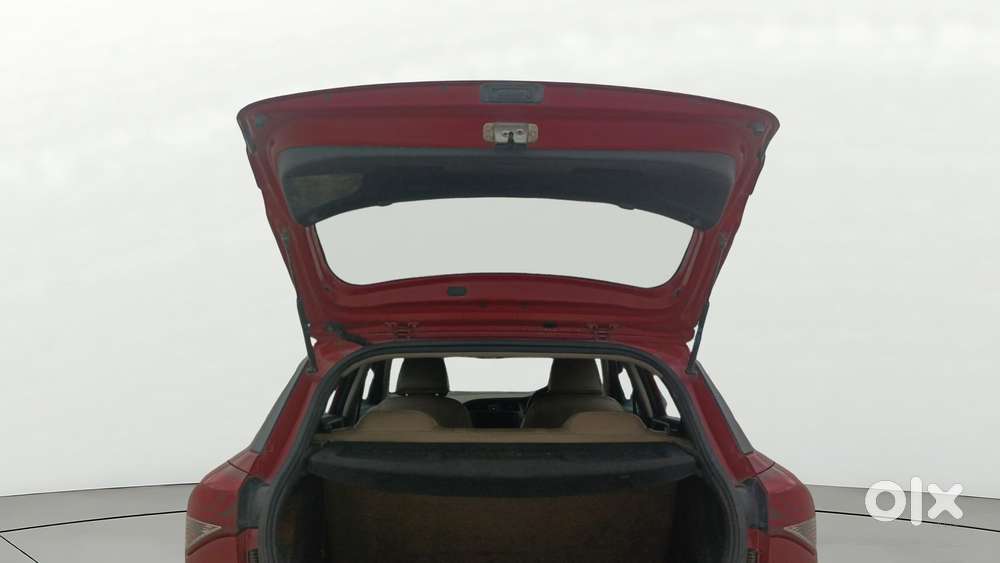 Hyundai Elite I20 Sportz (o) 1.2, 2014, Petrol