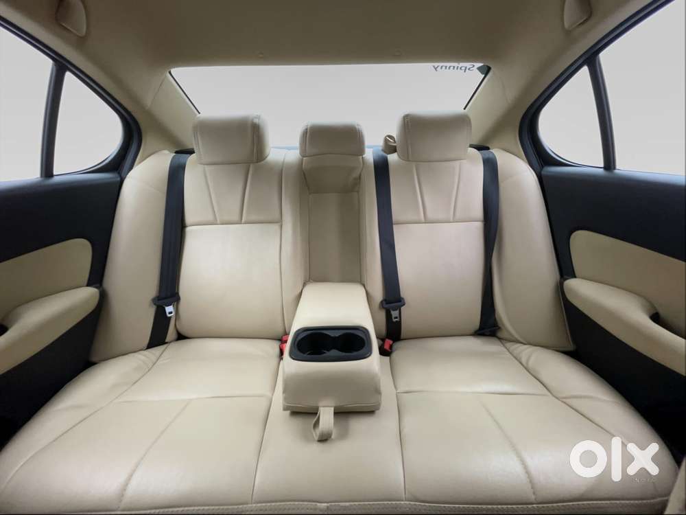 Honda City 1.5 V Cvt I-vtec Mt, 2023, Petrol