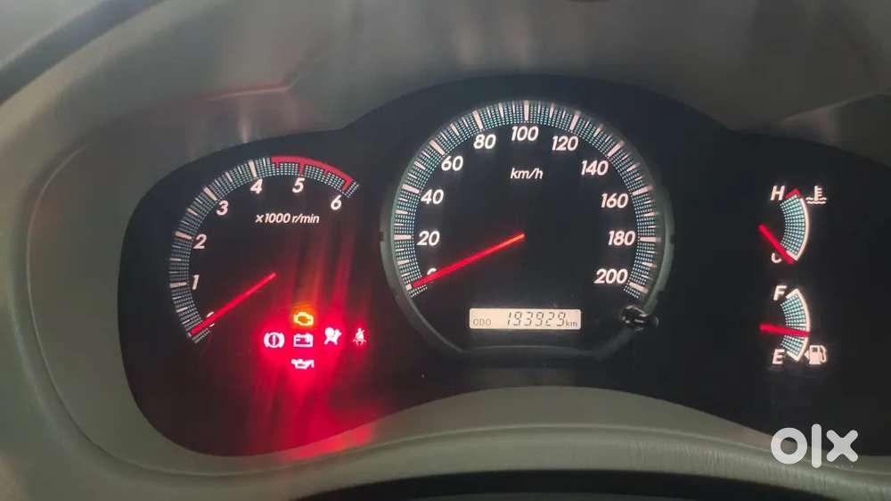 Toyota Innova 2014 Diesel 7-seater Manual