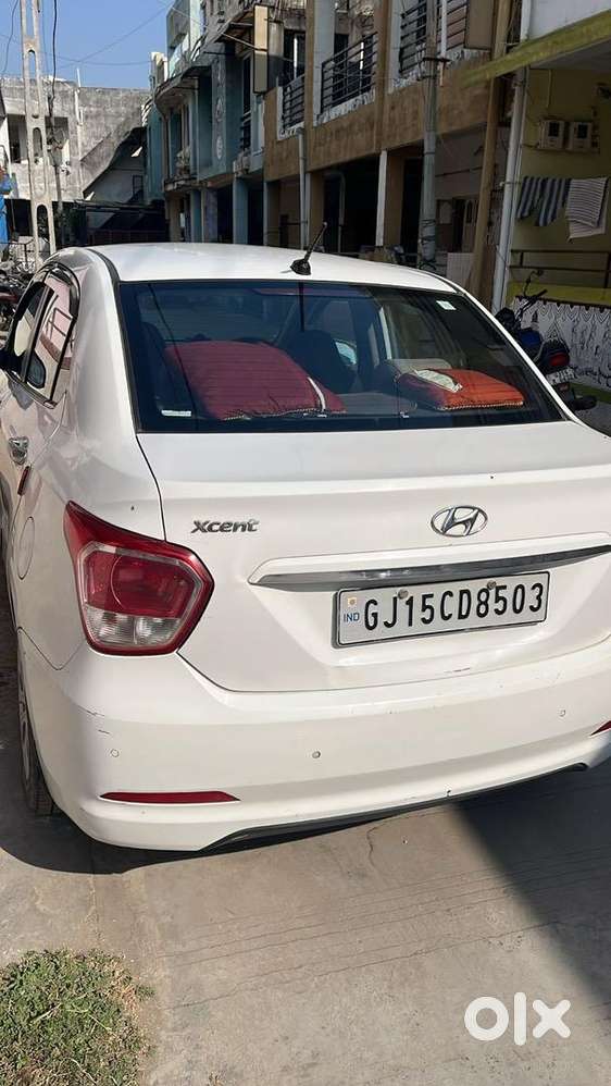 Hyundai Xcent 2015 Cng & Hybrids Well Maintained