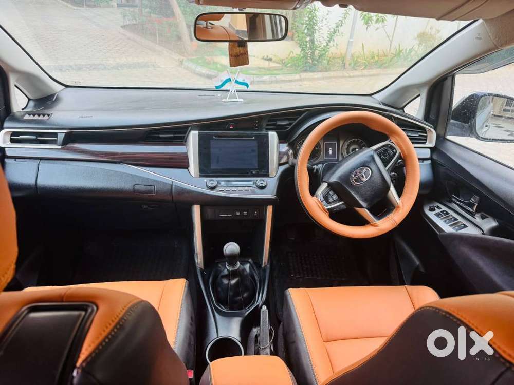 Toyota Innova Crysta 2018