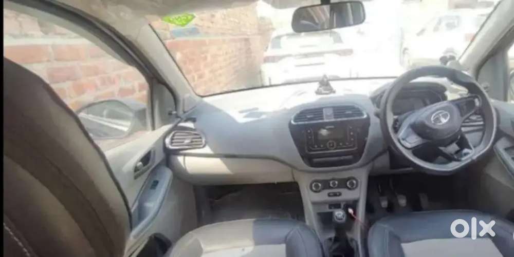 Tata Tigor Revotron 2023 Hybrid Manual