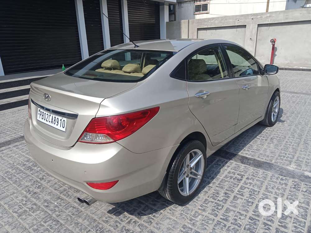 Hyundai Verna Crdi 1.6 At Sx Plus, 2013, Diesel