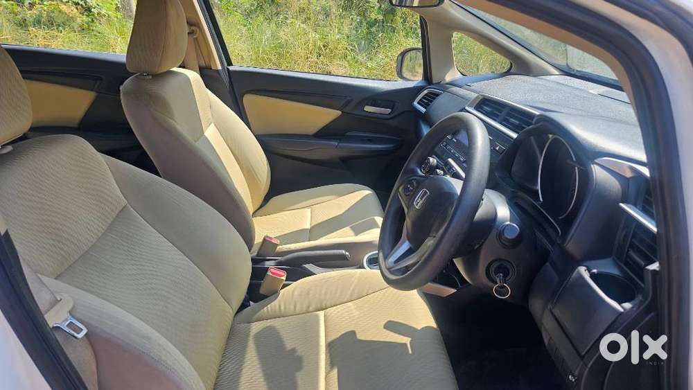 Honda Jazz 1.2 S I-vtec At, 2016, Petrol