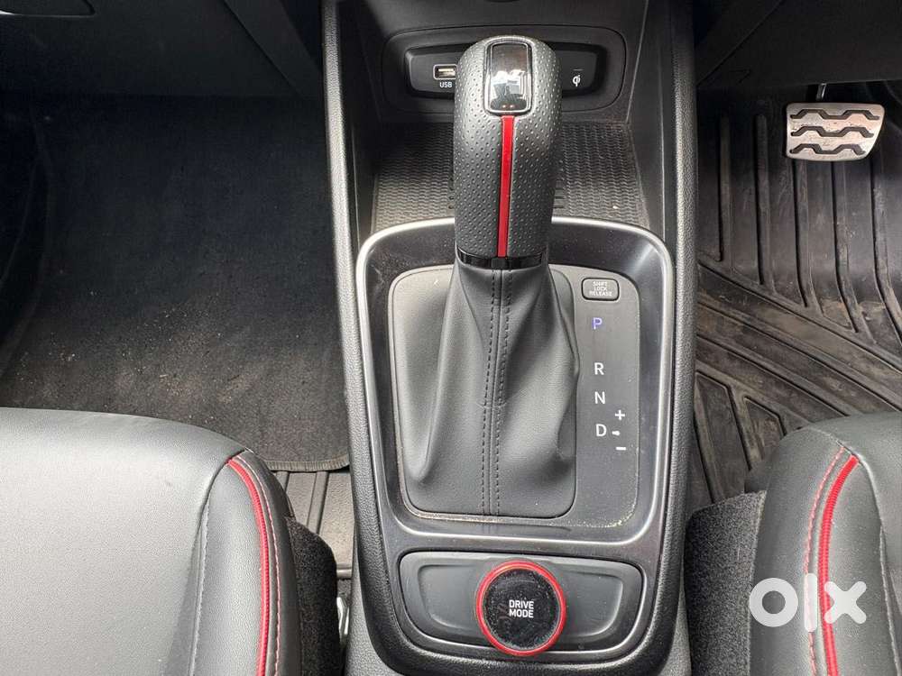 Hyundai Venue N Line 1.0 N8 Turbo Dct Dual Tone, 2024, Petrol