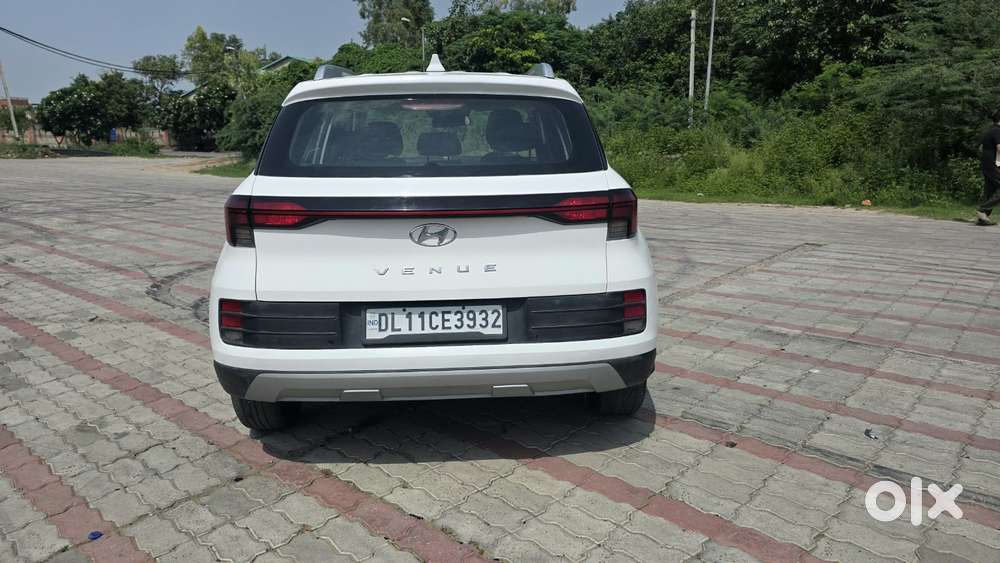 Hyundai Venue S Turbo, 2024, Petrol