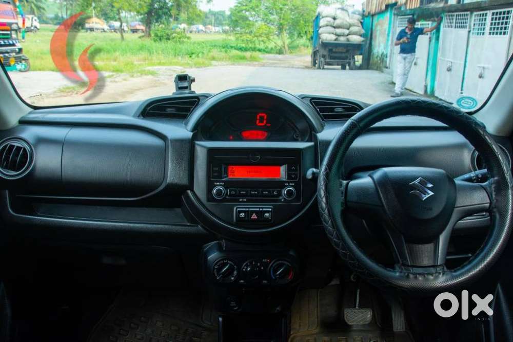 Maruti Suzuki S-presso Vxi At, 2019, Petrol