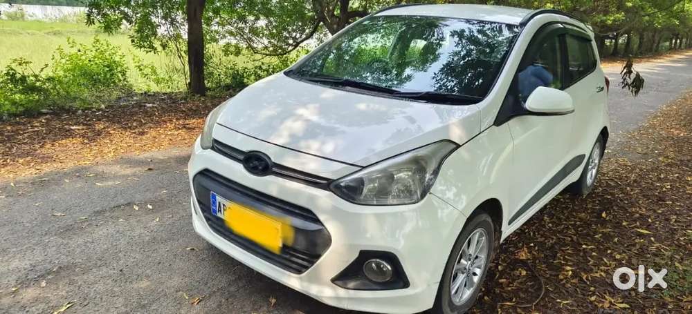 Hyundai Grand I10 2014 Petrol 97000 Km Driven Automatic