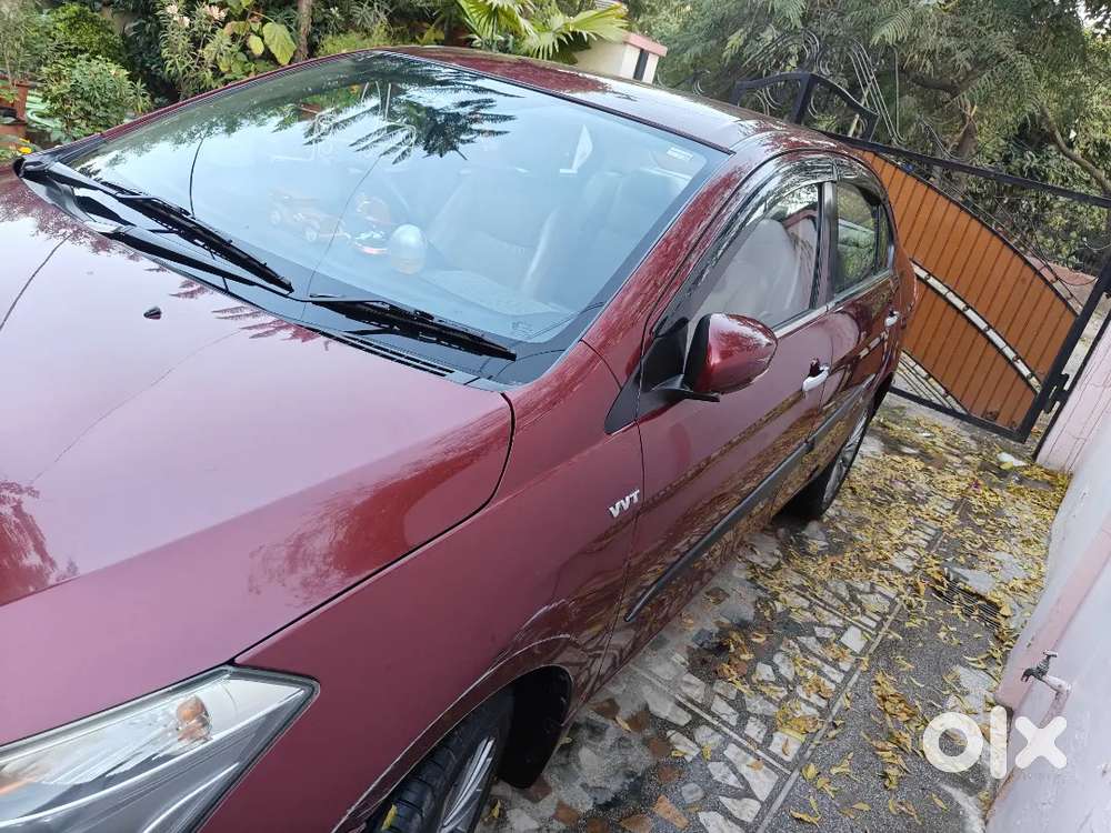 Shining Red Ciaz Zxi Plus Well Maintained Single Hand Driven