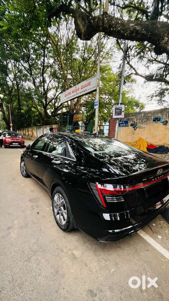 Hyundai Verna Sx 1.5 Petrol Ivt, 2023, Petrol