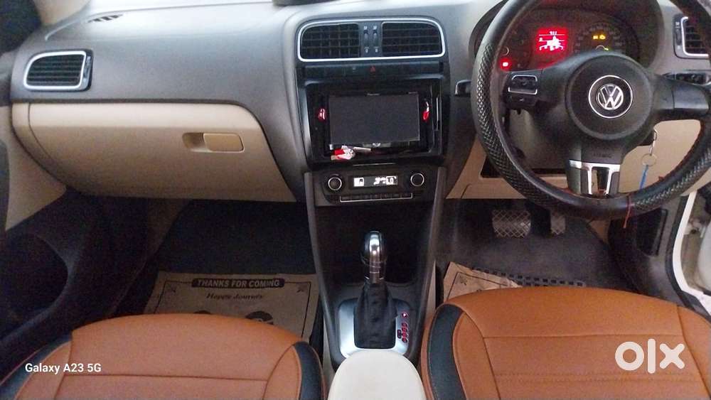 Volkswagen Vento 2010-2013 Petrol Highline, 2012, Petrol