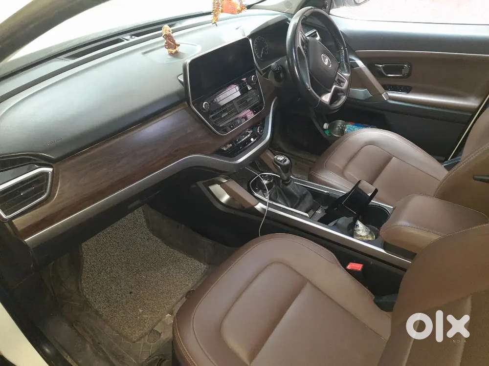 Tata Harrier Xz+dual Tone, 2019diesel, Rs.11.99l, Cal:99bb3oo9oo