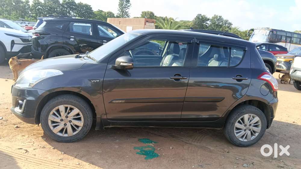 Maruti Suzuki Swift ZXI, 2015, Petrol