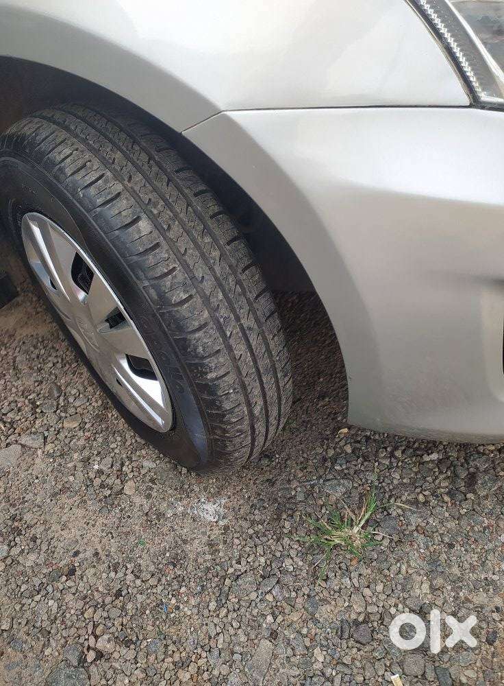 Maruti Suzuki Swift Dzire 1.2 Vxi, 2014, Petrol