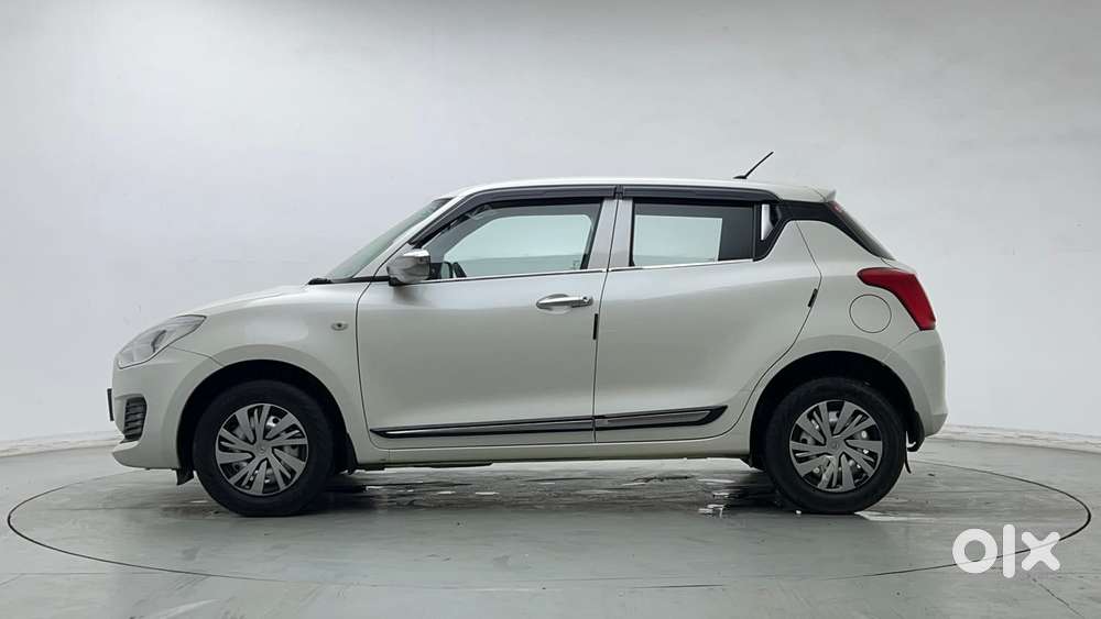 Maruti Suzuki Swift 1.3 Lxi, 2023, Petrol