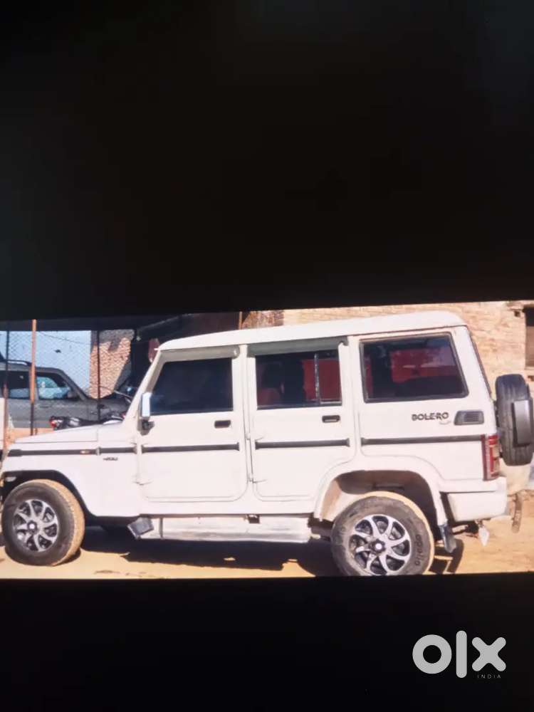 Mahindra Bolero 2013