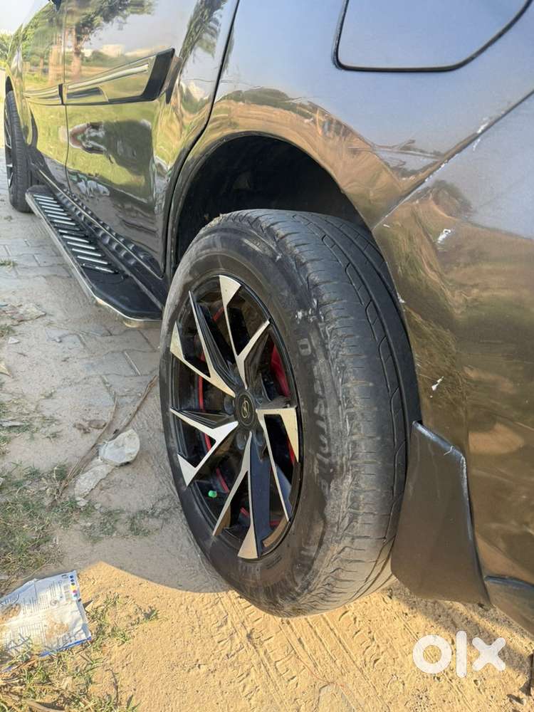Maruti Suzuki Ertiga 2017 Petrol With Green Cng Well Maintained