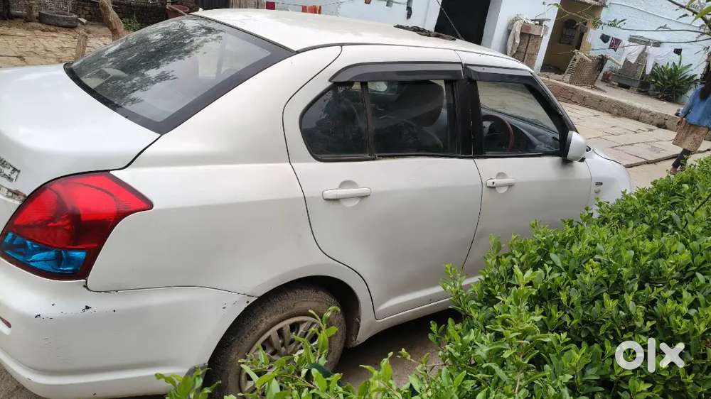 Maruti Suzuki Swift Dzire 2011