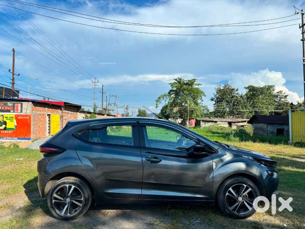 Tata Altroz Xz, 2022, Petrol
