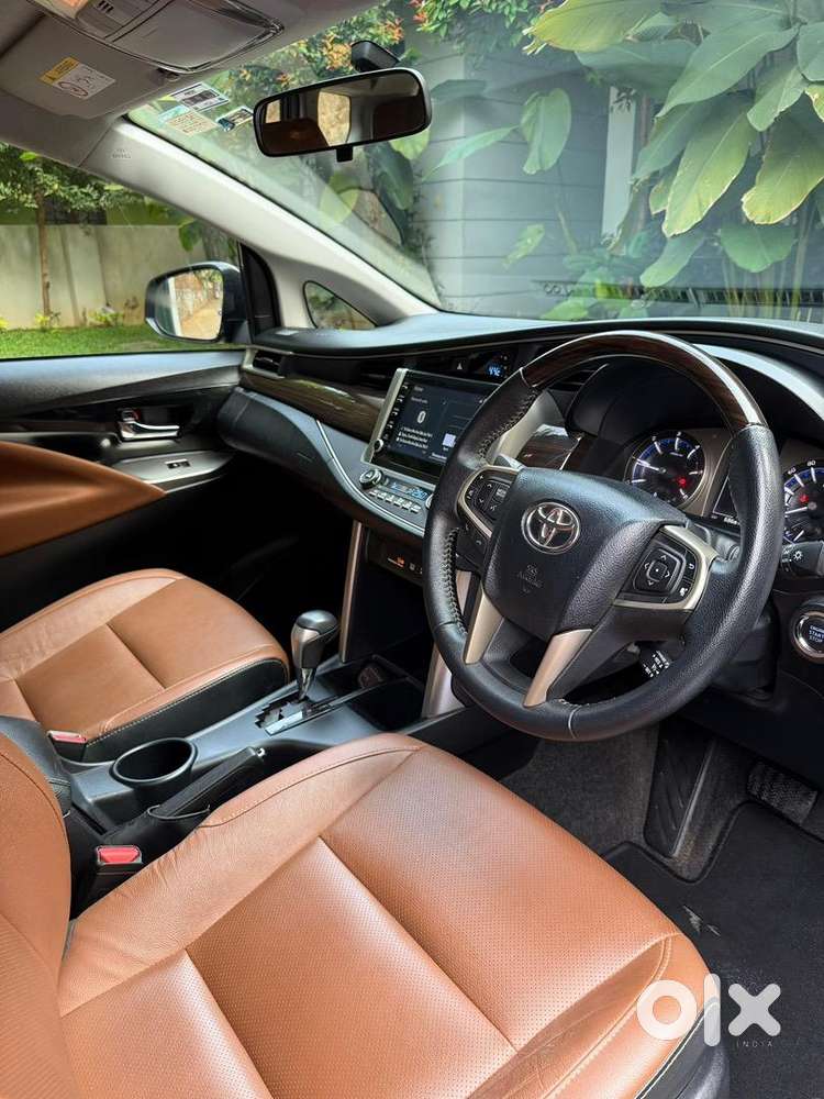 Toyota Innova 2022 Diesel Well Maintained