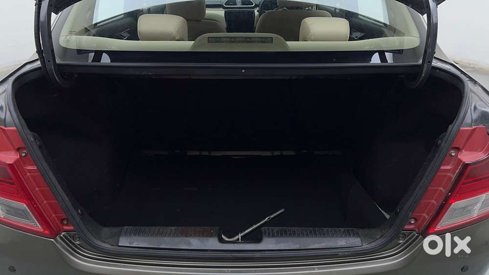 Maruti Suzuki Dzire 1.2 Vxi Amt, 2018, Petrol