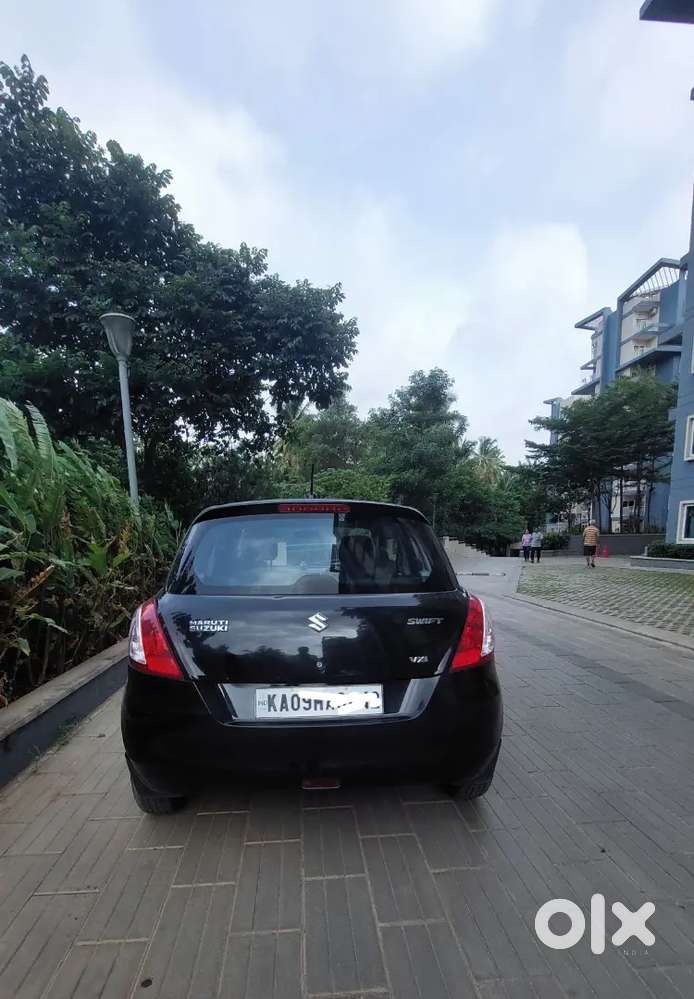 Maruti Swift Vxi 2014 - Dark Knight Edition