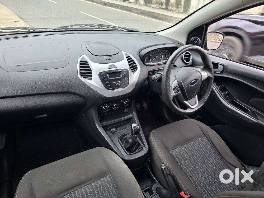 Ford Figo 1.2p Trend Mt, 2016, Petrol