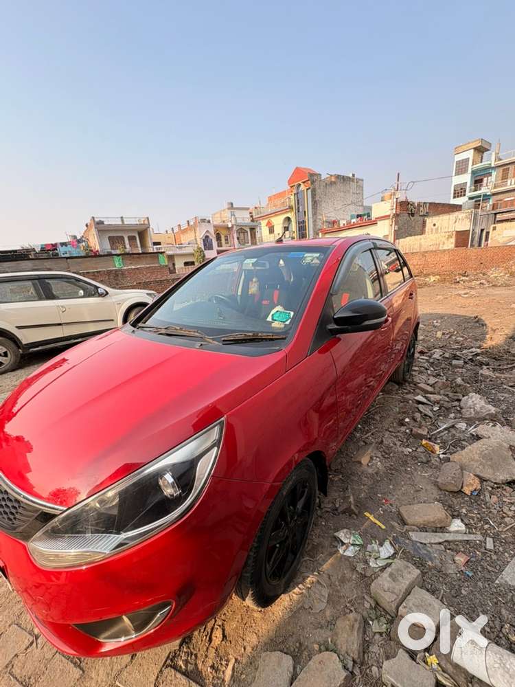 Tata Bolt Petrol 2016