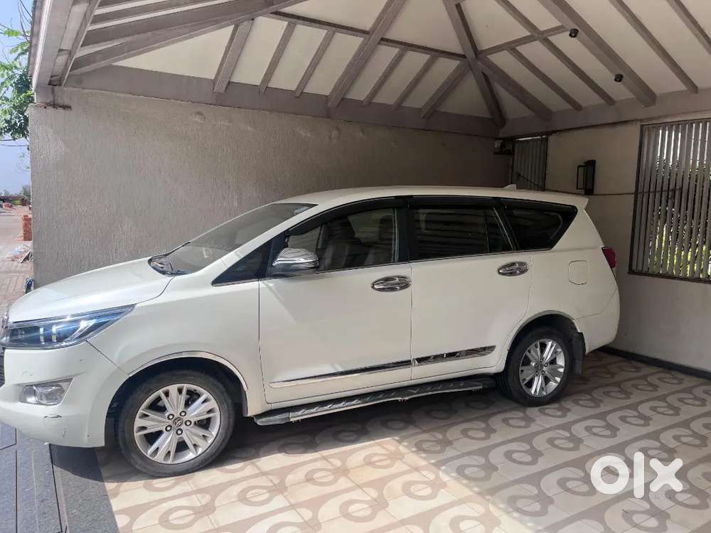 Toyota Innova 2020 Diesel Well Maintained