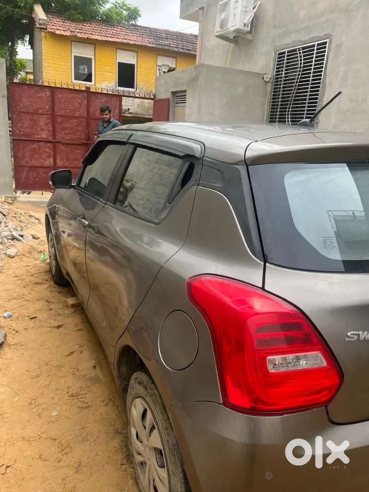 Maruti Suzuki Swift 2021