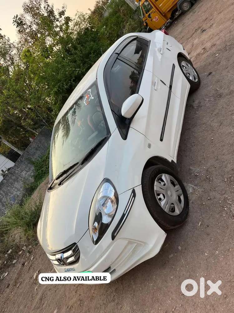 Honda Amaze 2016 Petrol Well Maintained