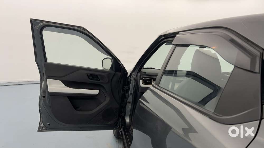 Tata Punch Accomplished Amt, 2023, Petrol