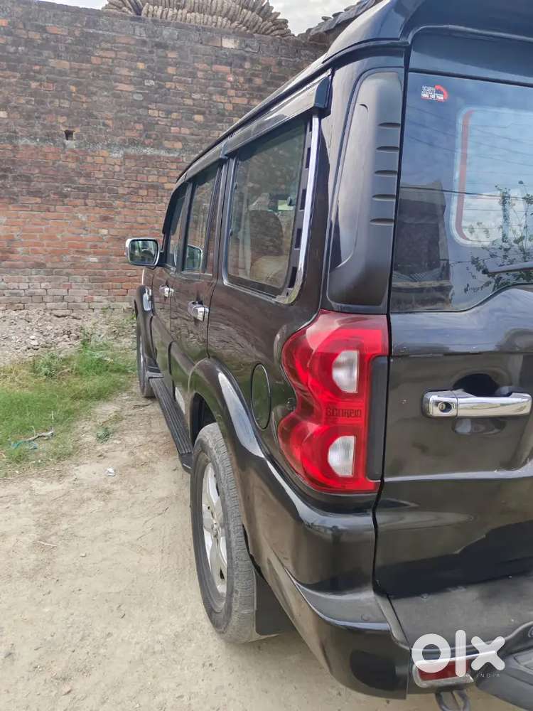 Mahindra Scorpio S11 2021