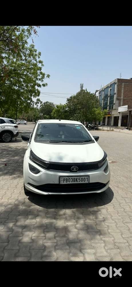 Tata Altroz 2022 Petrol