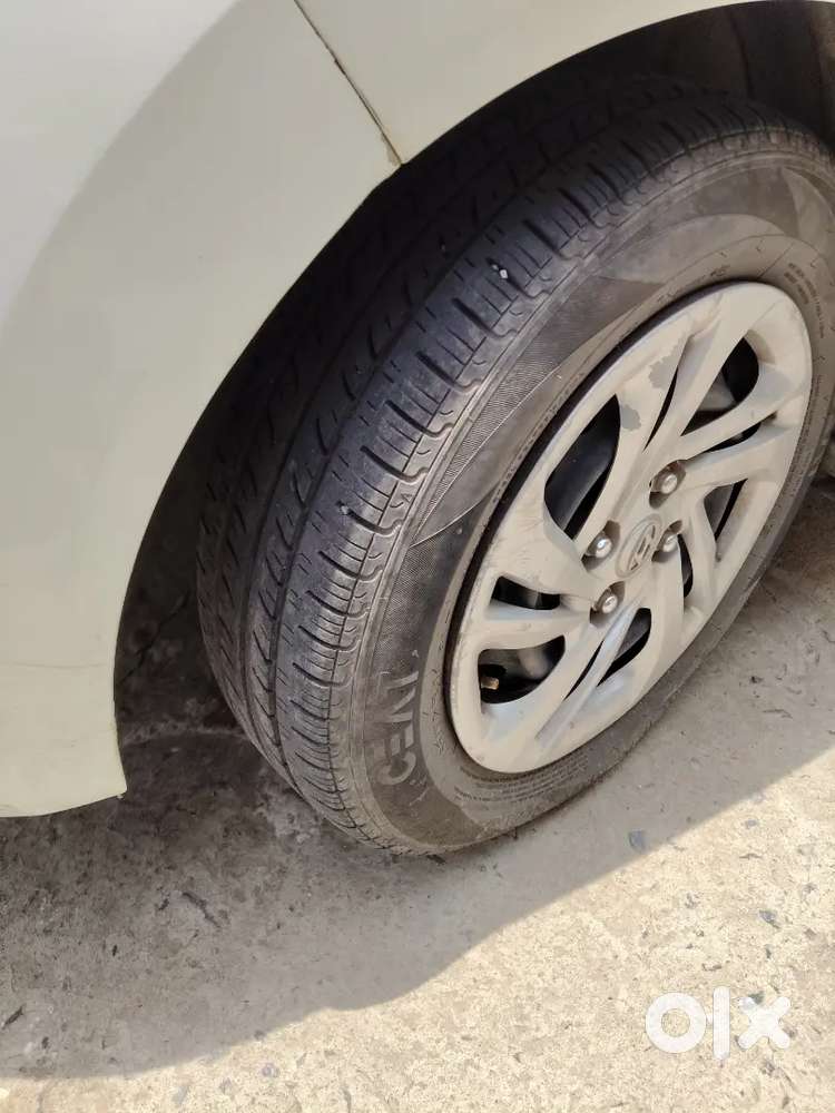 Hyundai Aura 2023 Petrol Manual