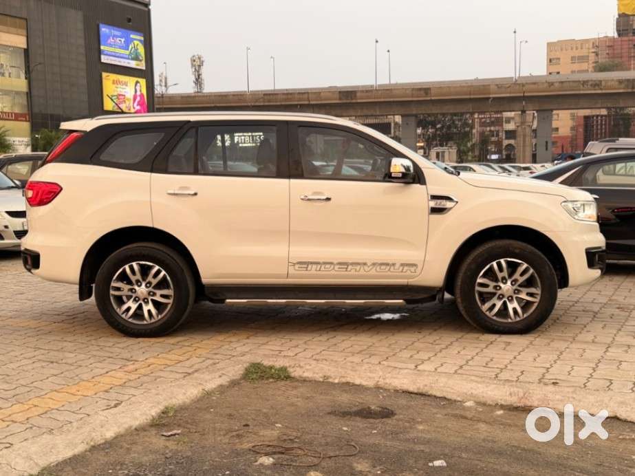 Ford Endeavour 2.2 Titanium At 4x2 Sunroof, 2019, Diesel