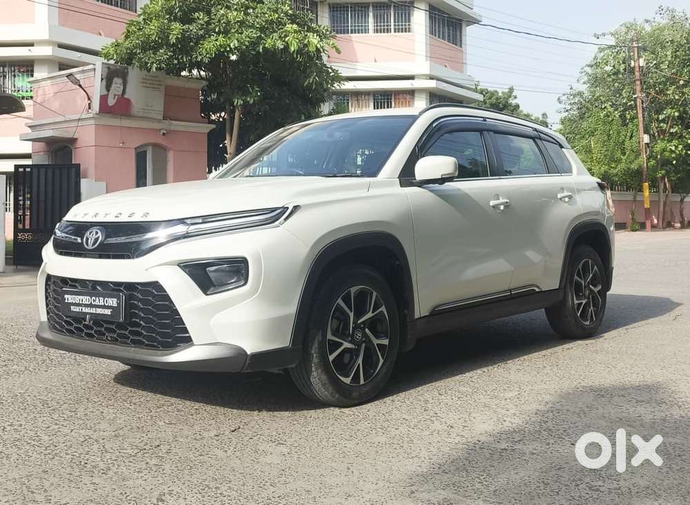 Toyota Urban Cruiser Hyryder 1.5 V Neo Drive, 2024, Petrol