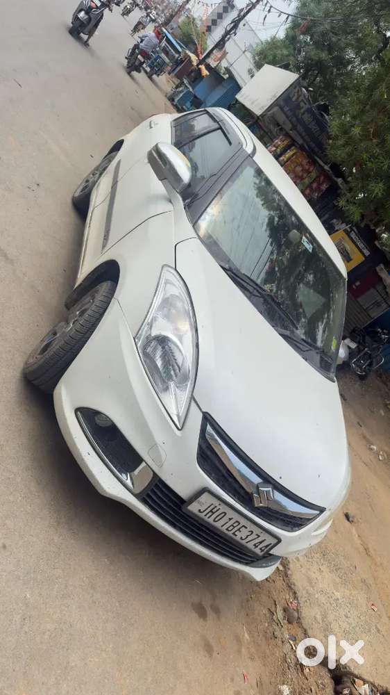 Maruti Suzuki Dzire 2014 Diesel 136000 Km Driven