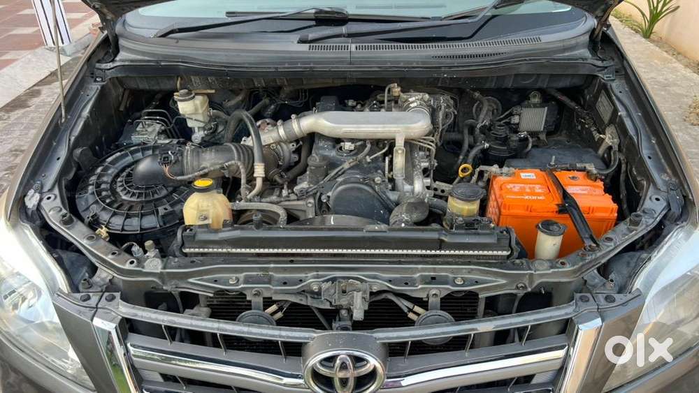 Toyota Innova 2012 Diesel Well Maintained