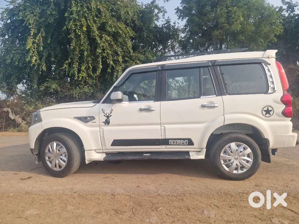 Mahindra Scorpio 2018 Diesel Manual 60000 Km Driven