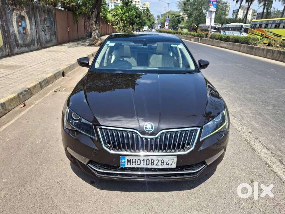 Skoda Superb Style 1.8 Tsi At, 2018, Petrol