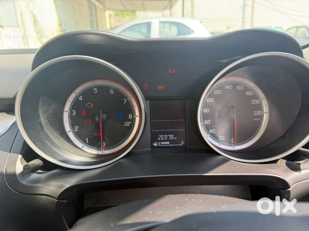 Maruti Suzuki Swift 2021