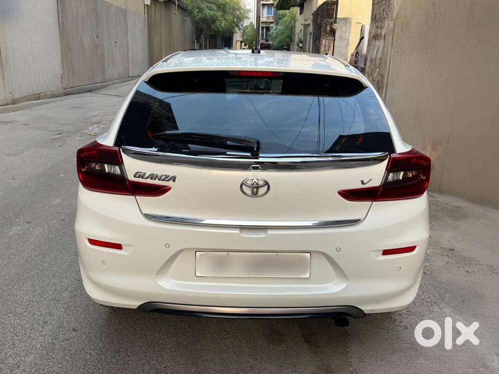 Toyota Glanza 1.2 V Amt, 2023, Petrol