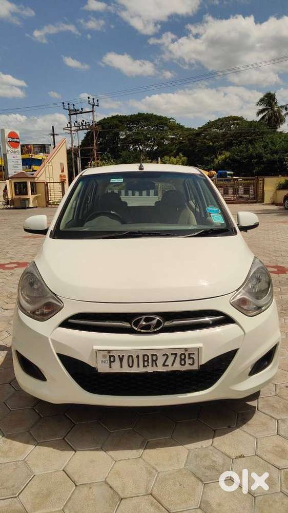 Hyundai I10 Sportz At, 2012, Petrol