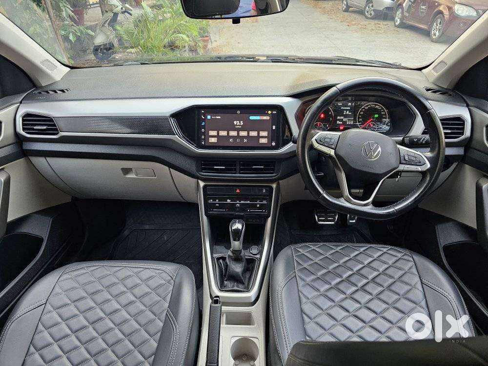 Volkswagen Taigun 1.0 Tsi Highline At, 2024, Petrol