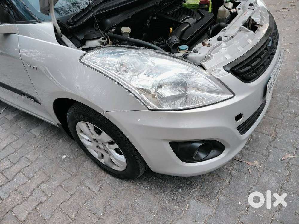 Maruti Suzuki Swift Dzire 1.2 Zxi Bsiv, 2012, Petrol